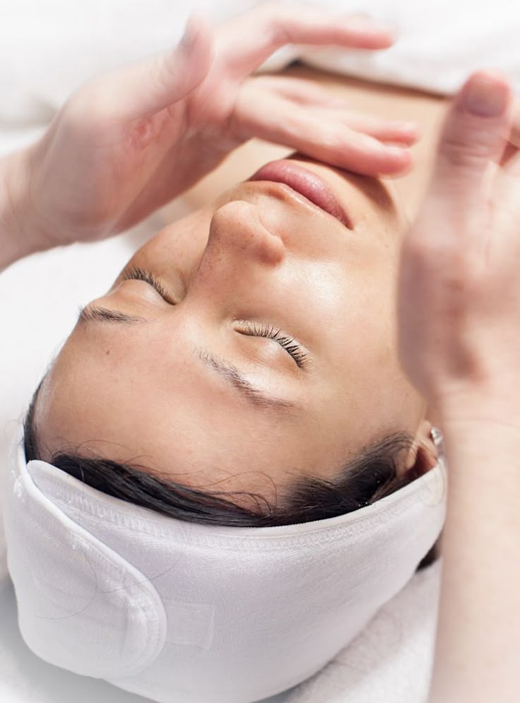 Facial & Skin Care at Ketu's Makeup Studio Lucknow